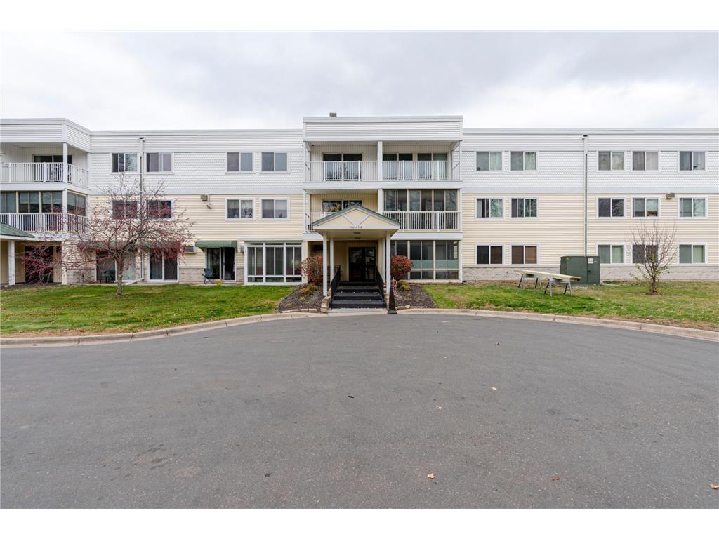 122 Demont Avenue E #256 Little Canada MN 55117 6323030 image1