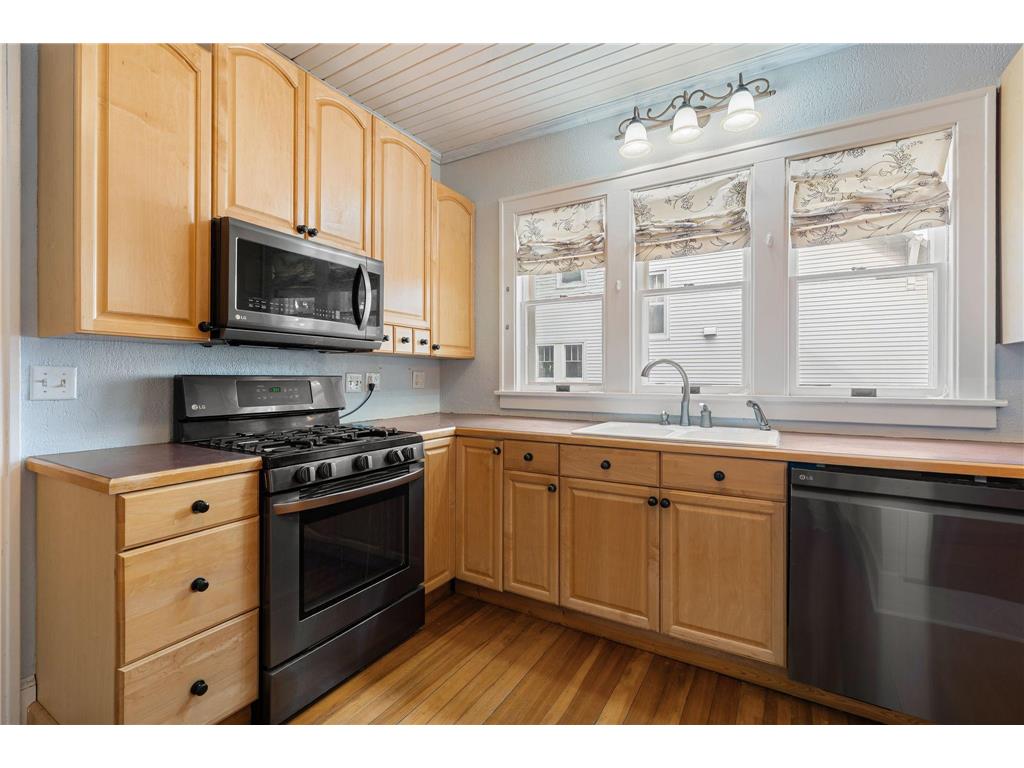 122 E Rice Street Owatonna MN 55060 7099211 image11