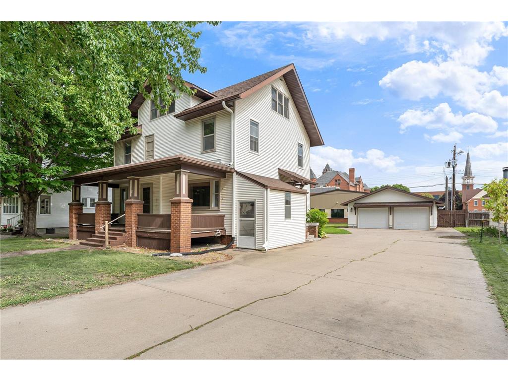 122 E Rice Street Owatonna MN 55060 7099211 image2