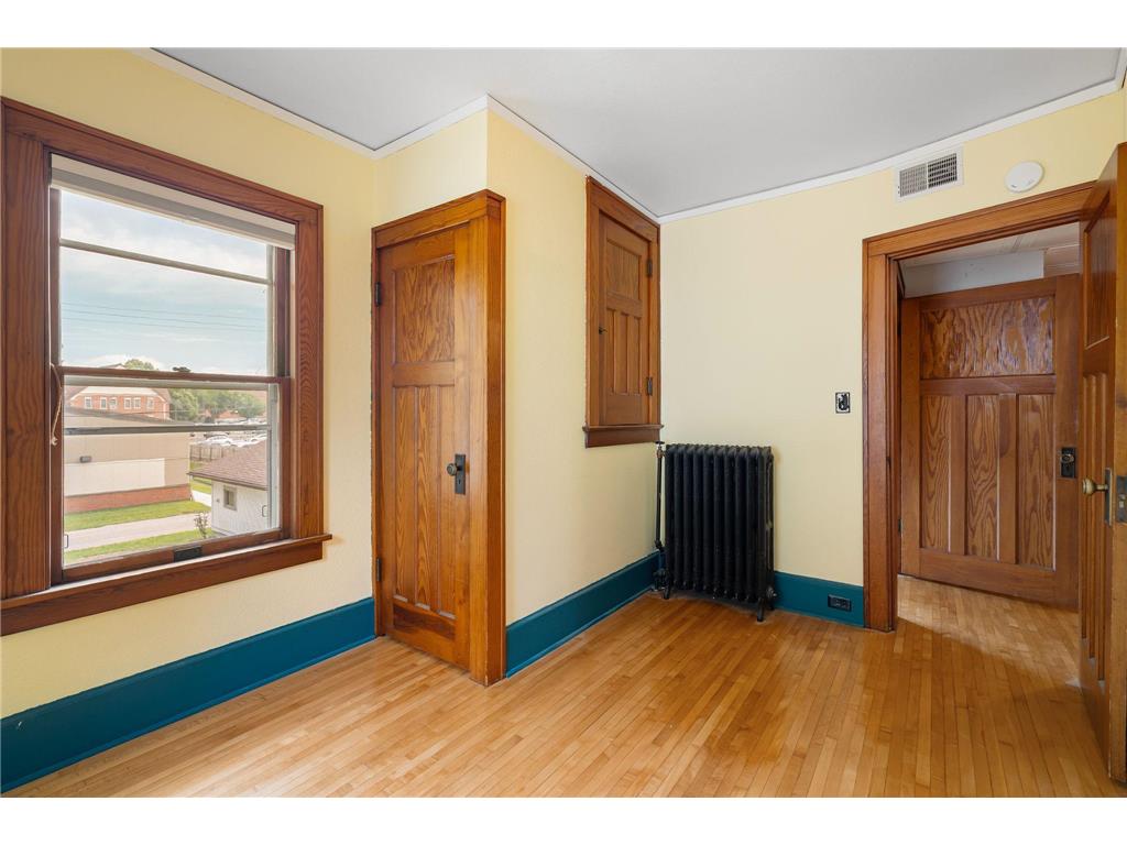 122 E Rice Street Owatonna MN 55060 7099211 image20