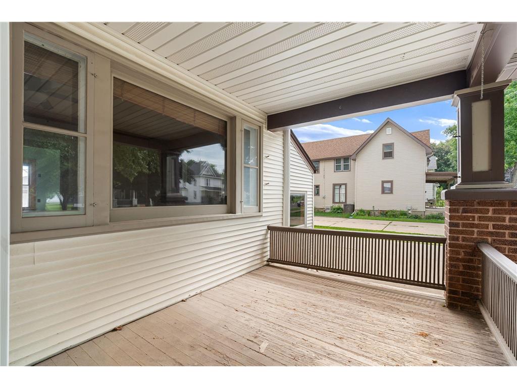 122 E Rice Street Owatonna MN 55060 7099211 image43