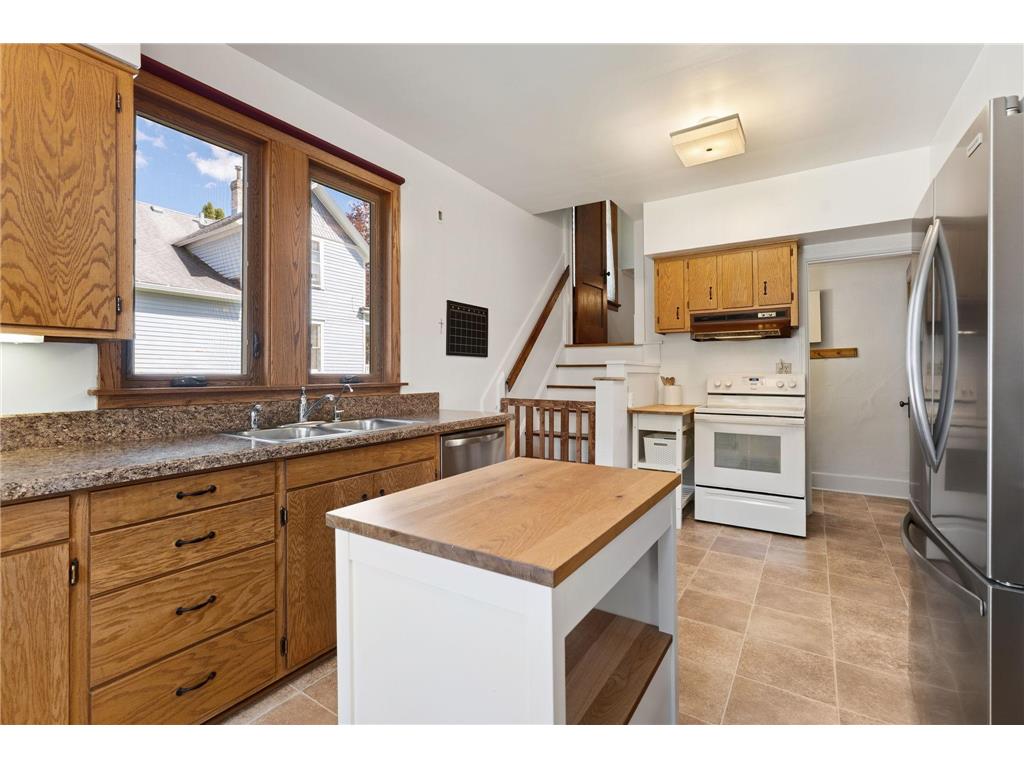 122 E University Street Owatonna MN 55060 7071384 image17