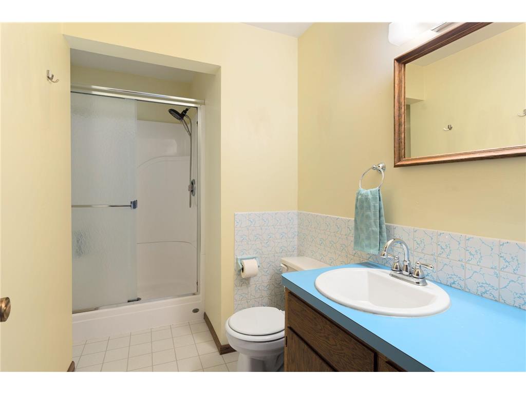 122 E University Street Owatonna MN 55060 7071384 image22