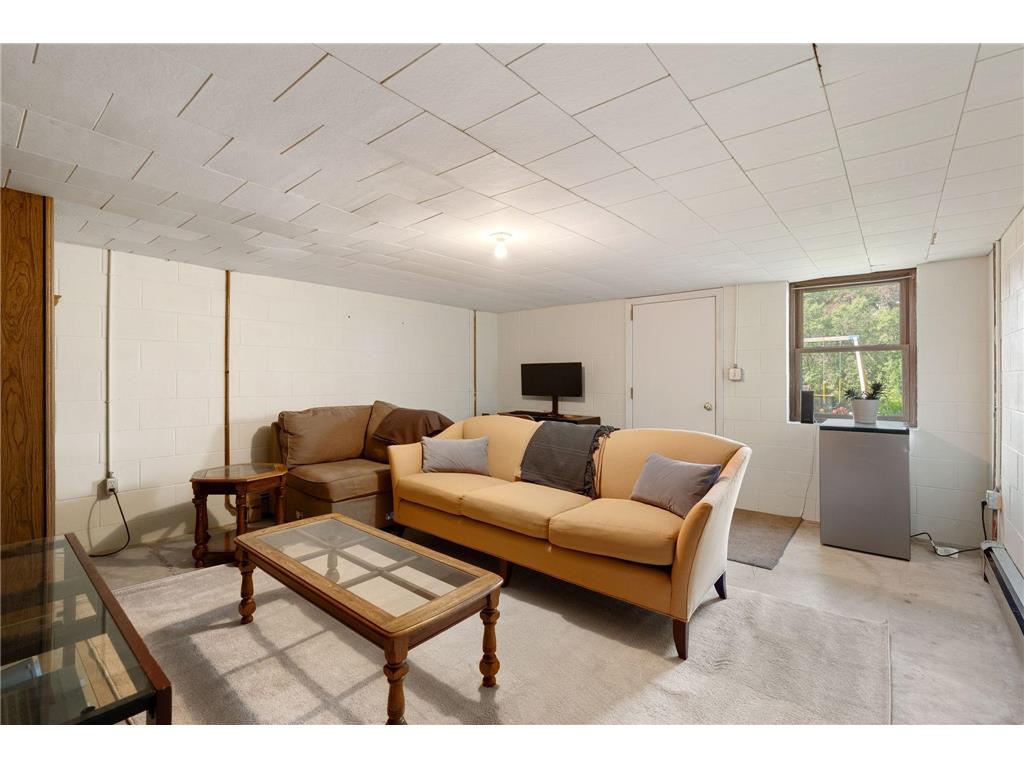 122 E University Street Owatonna MN 55060 7071384 image31