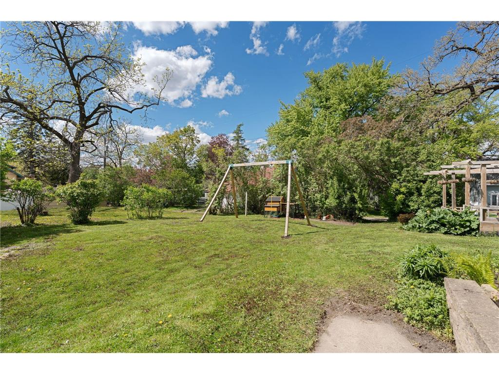 122 E University Street Owatonna MN 55060 7071384 image39