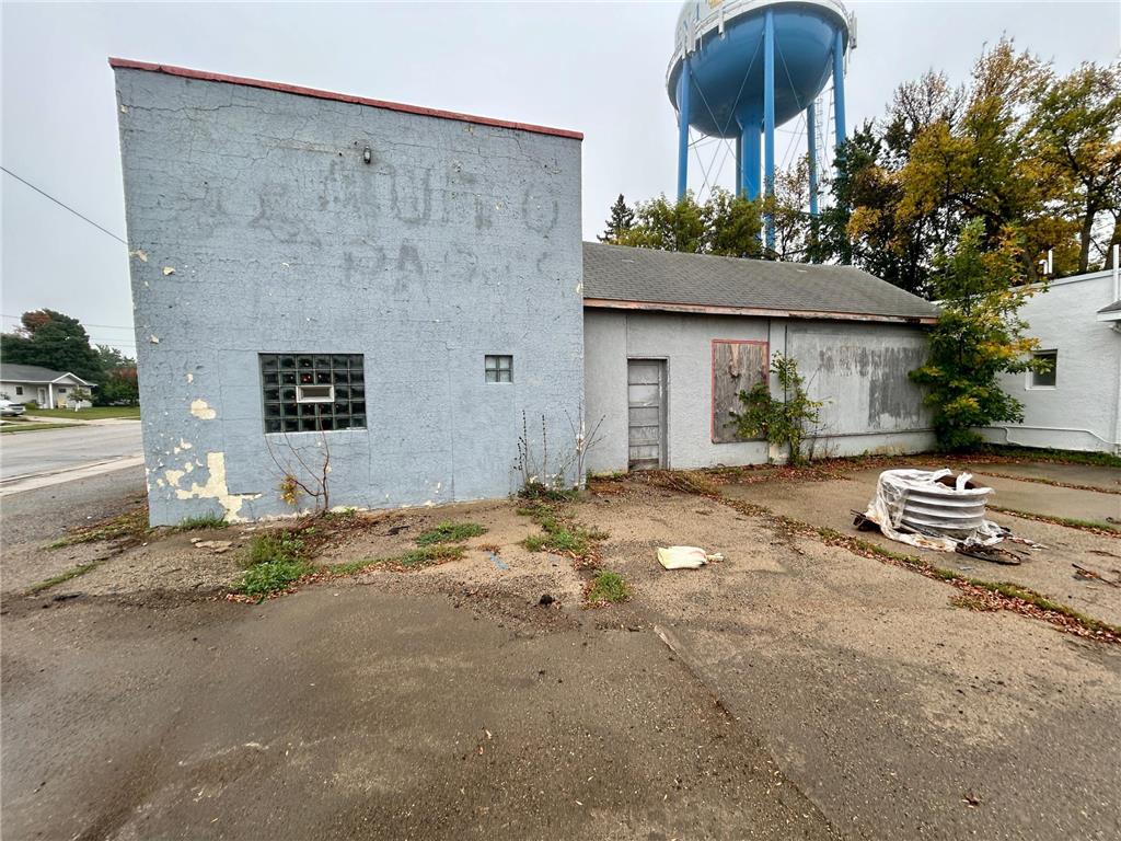 122 Jefferson Street N Wadena MN 56482 7059945 image4