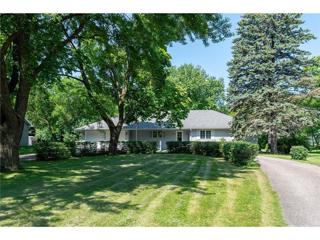 122 S Skyline Drive Skyline MN 56001 6567116 image1