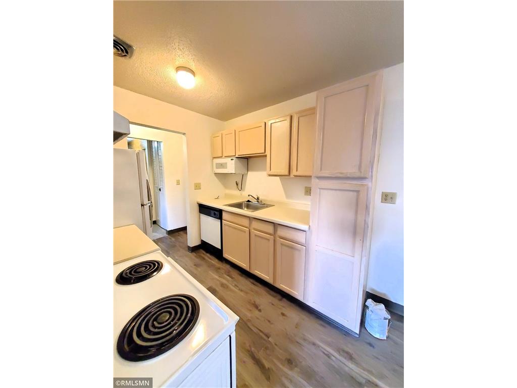 122 Spring Street #304 River Falls Twp WI 54022 6794676 image5