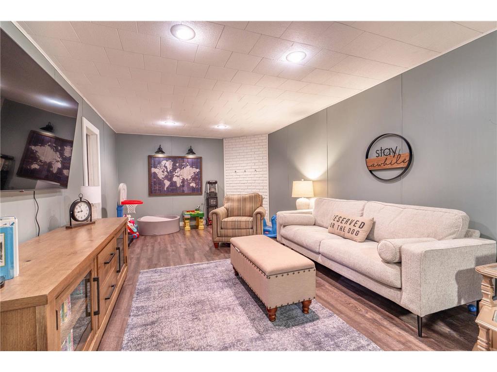 122 W Fir Avenue Fergus Falls MN 56537 7059363 image35