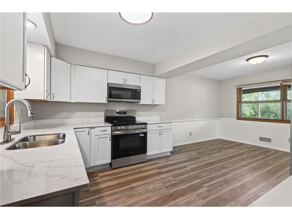 1220 81st Street W Lino Lakes MN 55025 7061471 image8