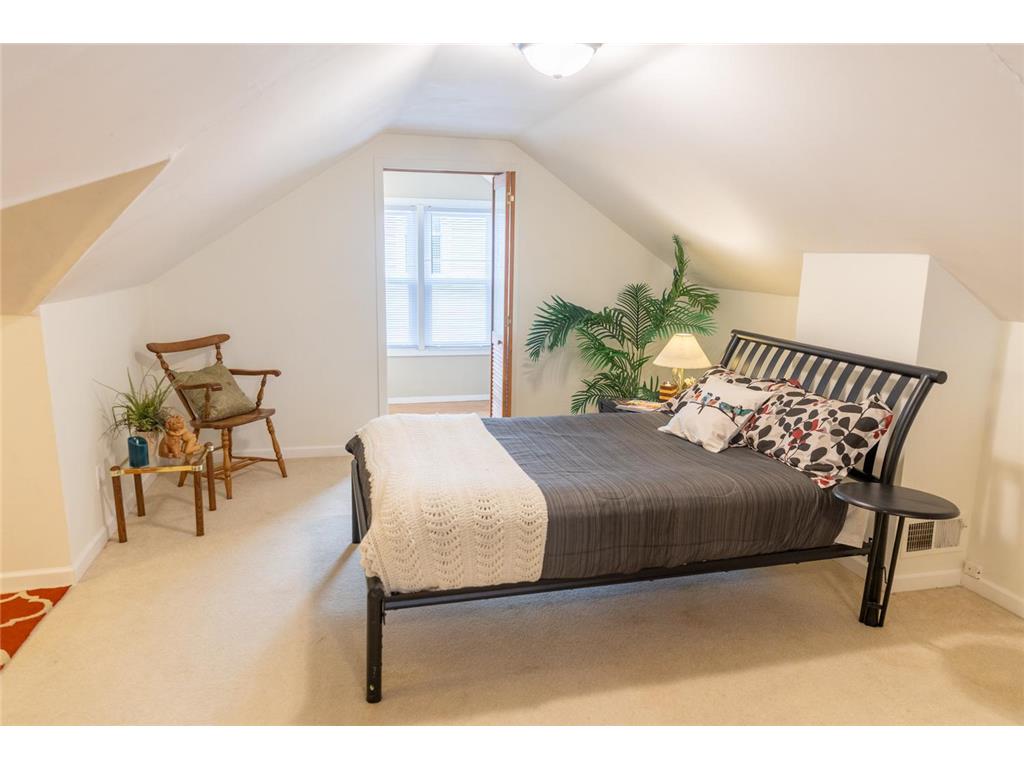 1220 Alameda Street Saint Paul MN 55117 7080294 image11