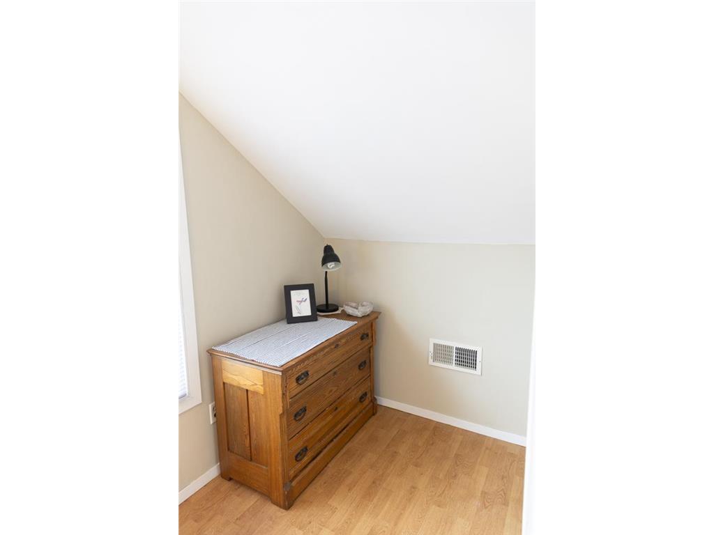 1220 Alameda Street Saint Paul MN 55117 7080294 image13