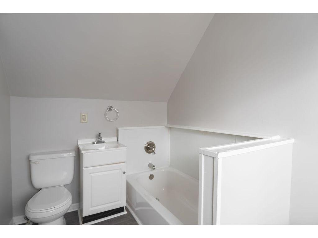 1220 Burr Street Saint Paul MN 55130 7005942 image16