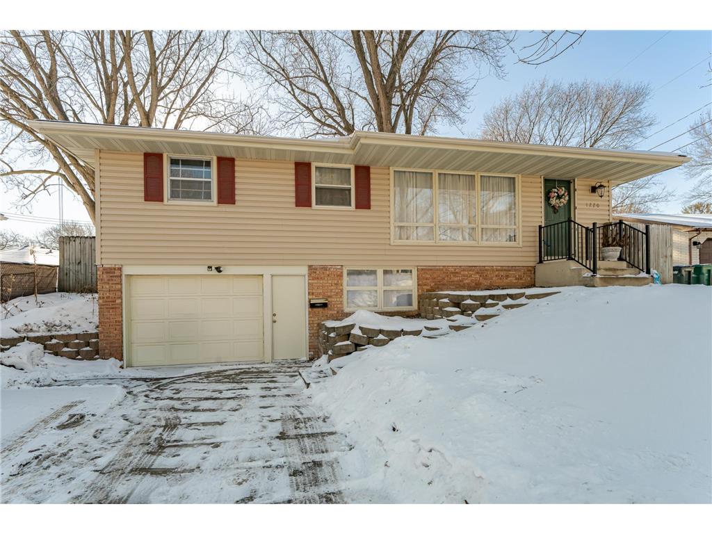 1220 Cascade Street NW Rochester MN 55901 7014120 image1