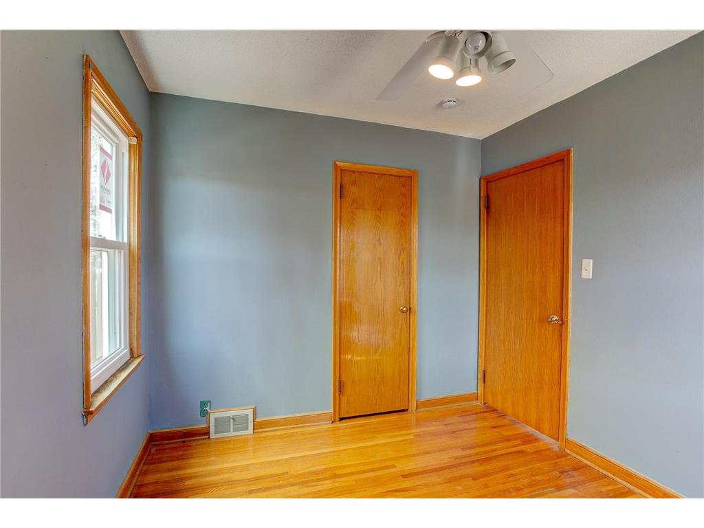 1220 Conway Street Saint Paul MN 55106 7049779 image15