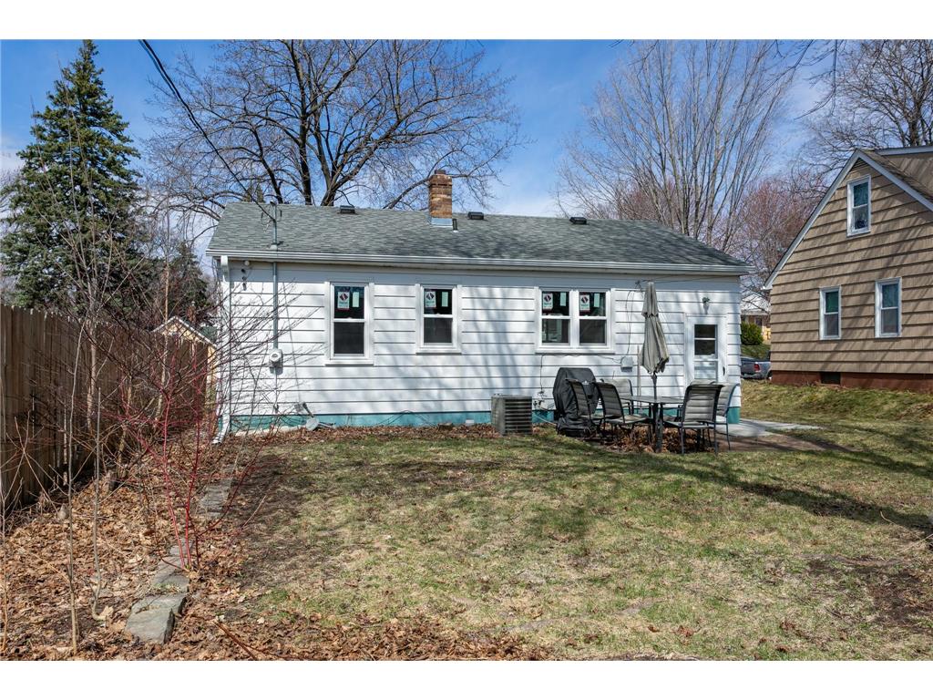 1220 Conway Street Saint Paul MN 55106 7049779 image23