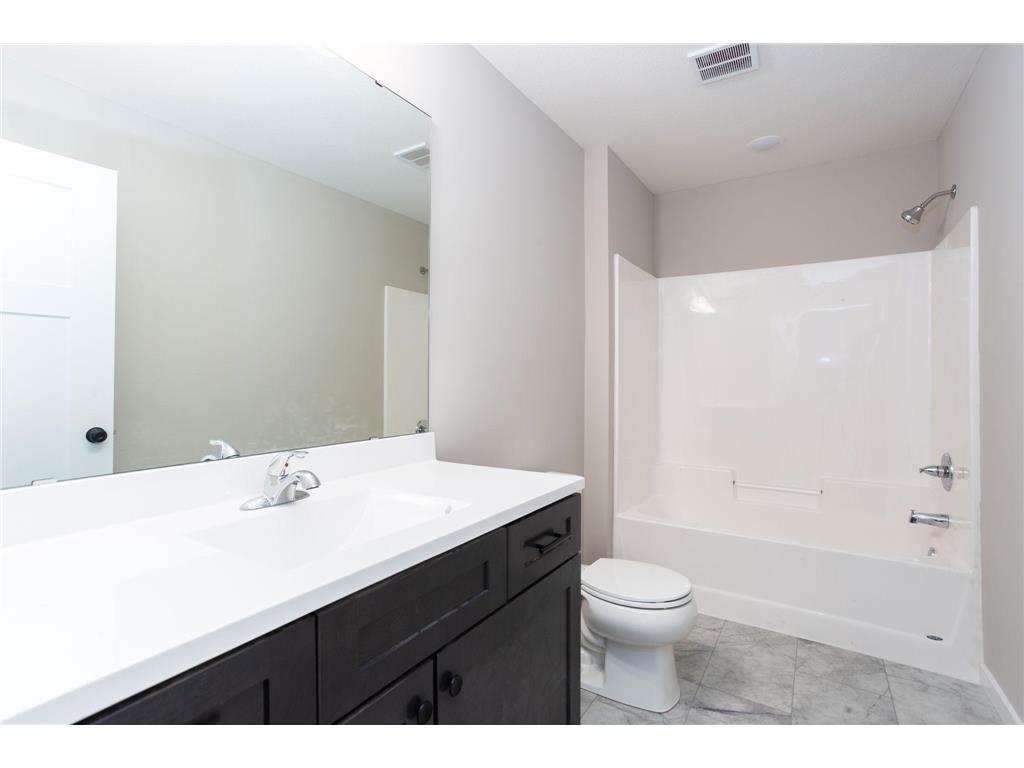 1220 Corey Court Osceola WI 54020 7013367 image11