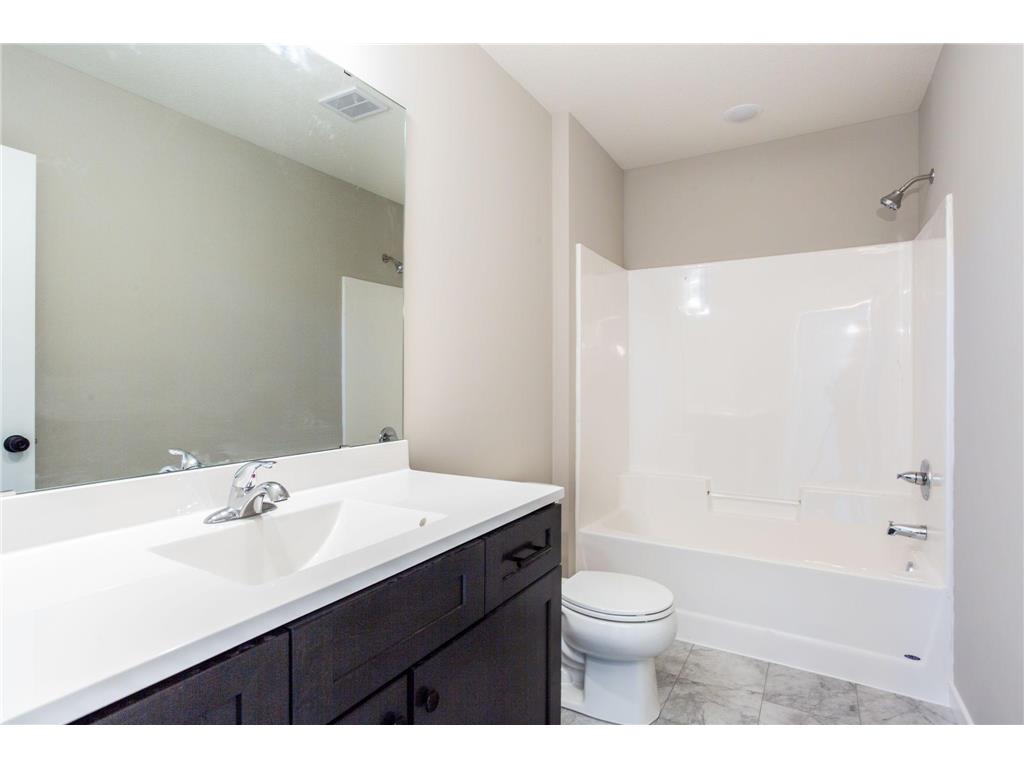 1220 Corey Court Osceola WI 54020 7013367 image25