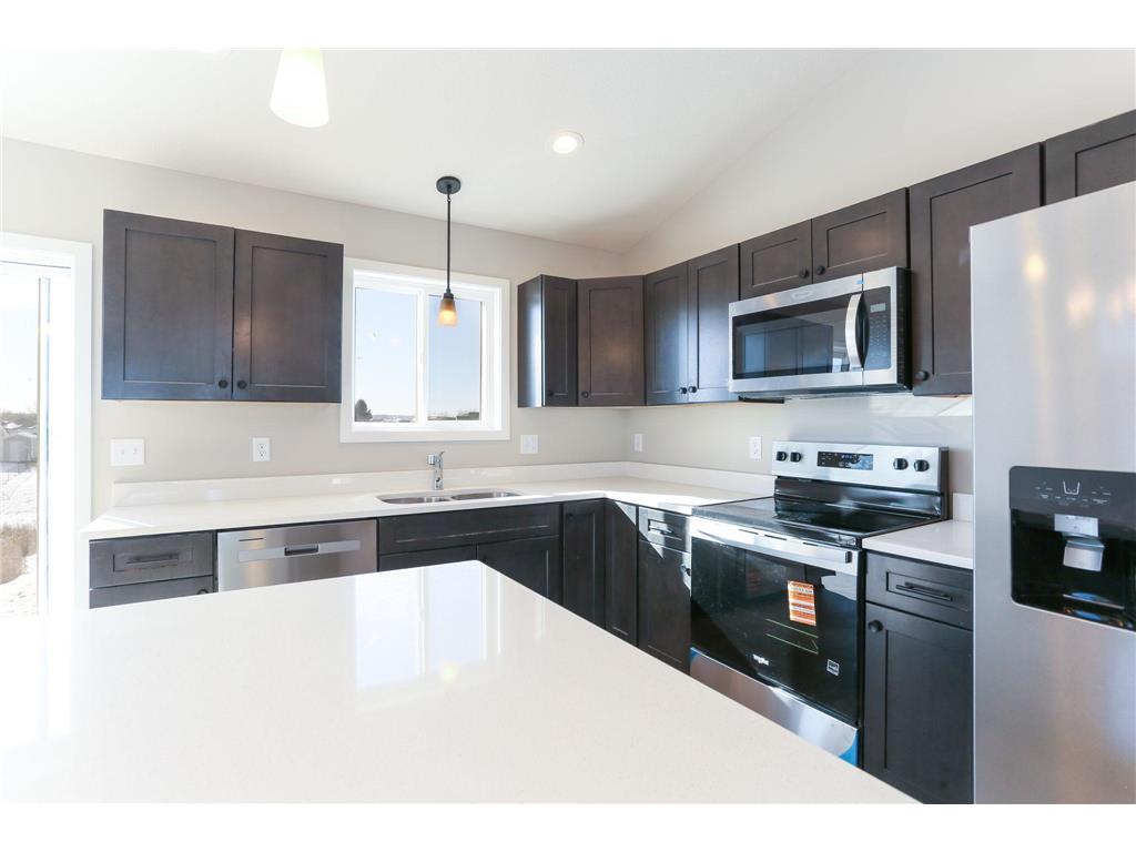 1220 Corey Court Osceola WI 54020 7013367 image9