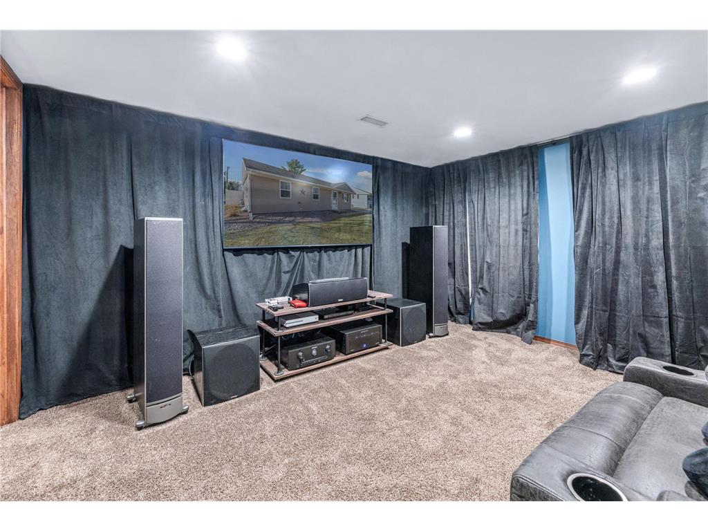 1220 Green Street Onalaska WI 54650 7045655 image13