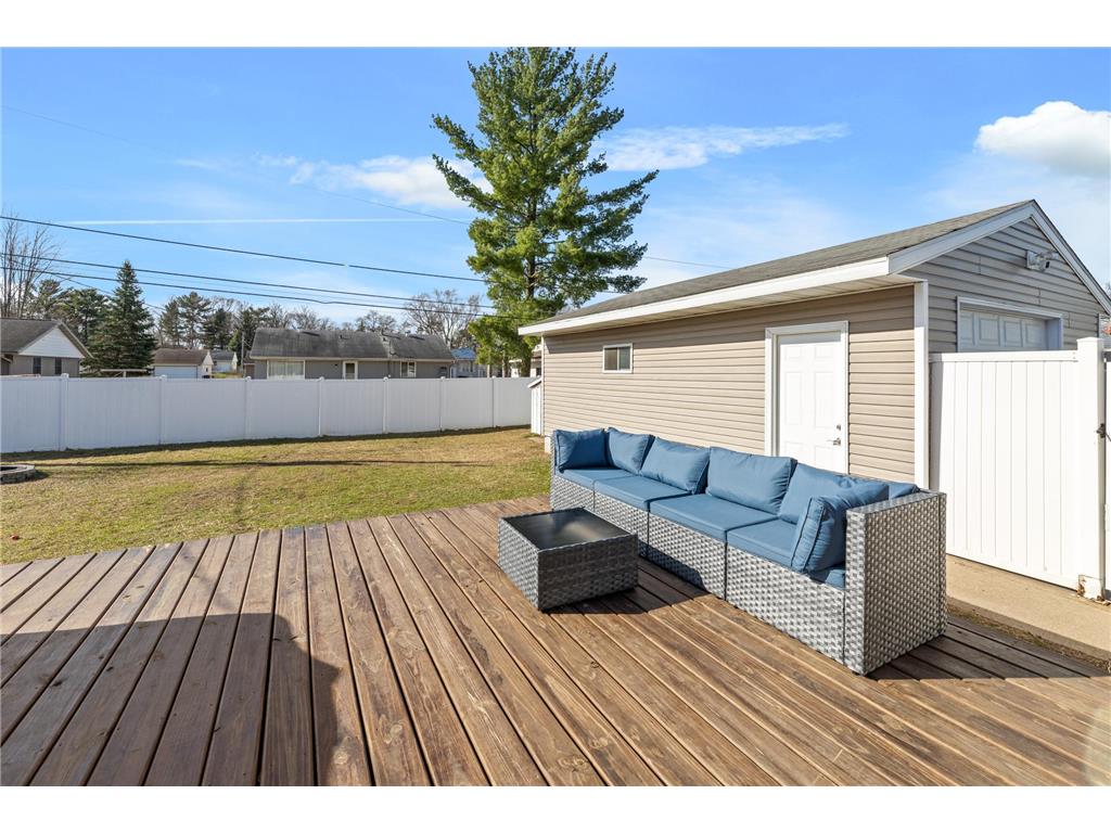 1220 Green Street Onalaska WI 54650 7045655 image18