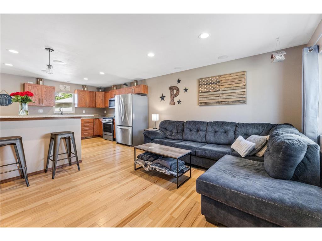 1220 Green Street Onalaska WI 54650 7045655 image2