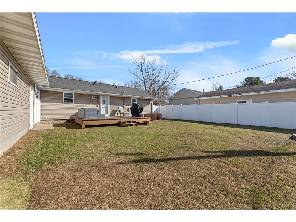 1220 Green Street Onalaska WI 54650 7045655 image20