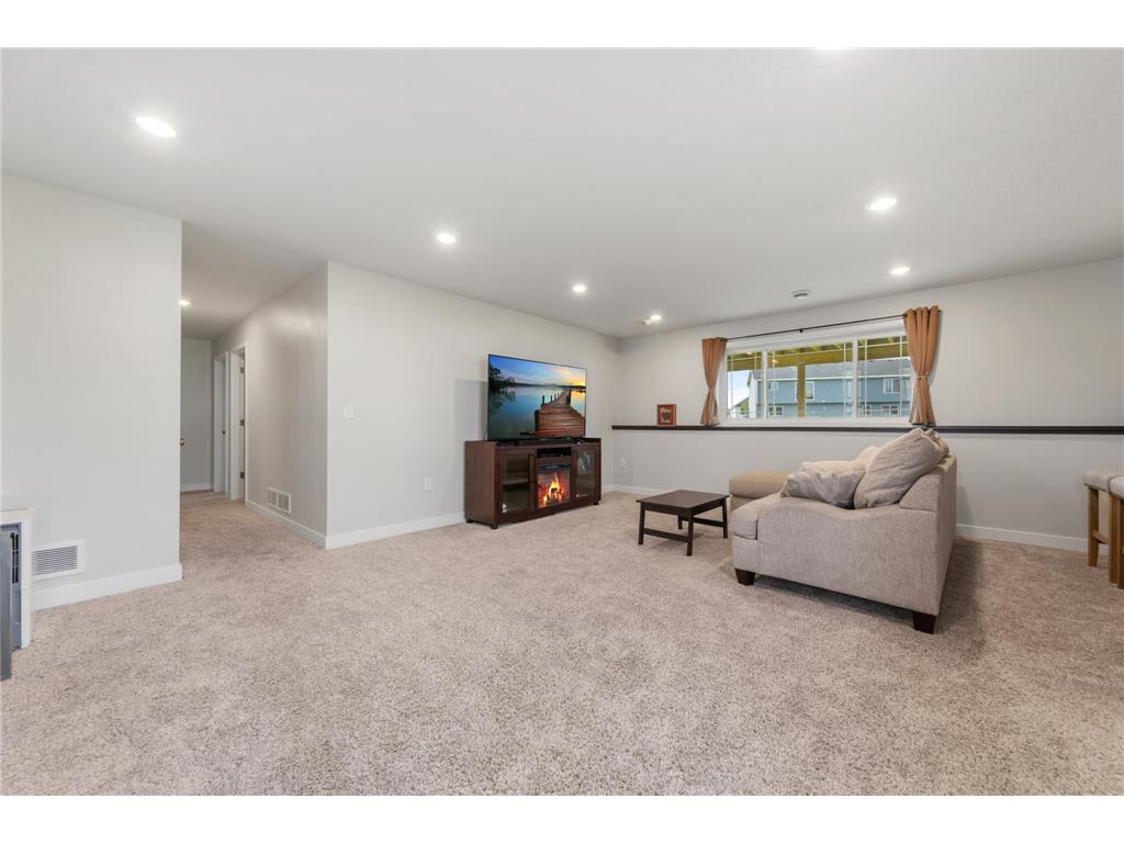 1220 Ivy Way Faribault MN 55021 7115239 image31