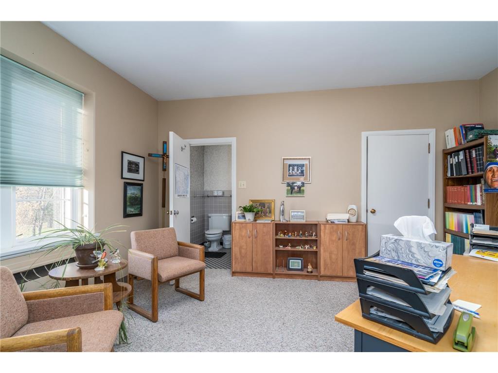 1220 Memorial Drive Crookston MN 56716 6537689 image24