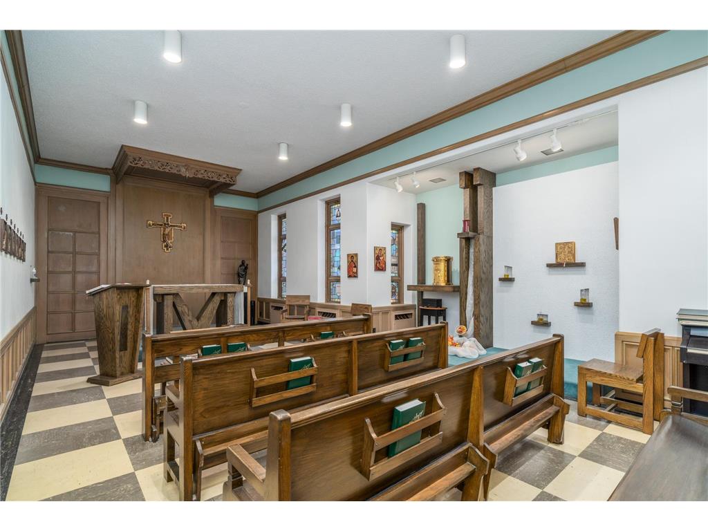 1220 Memorial Drive Crookston MN 56716 6537689 image25