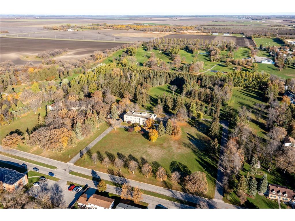 1220 Memorial Drive Crookston MN 56716 6537689 image8