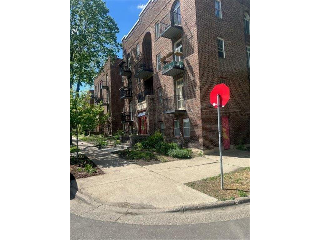 1220 Powderhorn Terrace #33 Minneapolis MN 55407 7060955 image2
