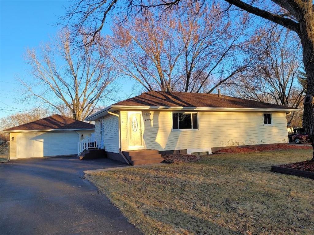 12200 Duke Drive NE Blaine MN 55434 6633362 image1