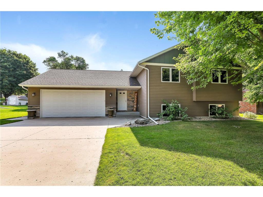 1221 11th Street SE Willmar MN 56201 6566594 image1