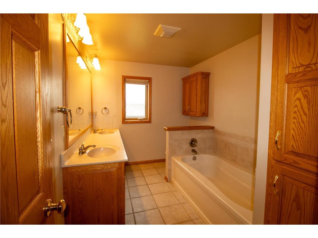 1221 21st Street S Virginia MN 55792 7106167 image32
