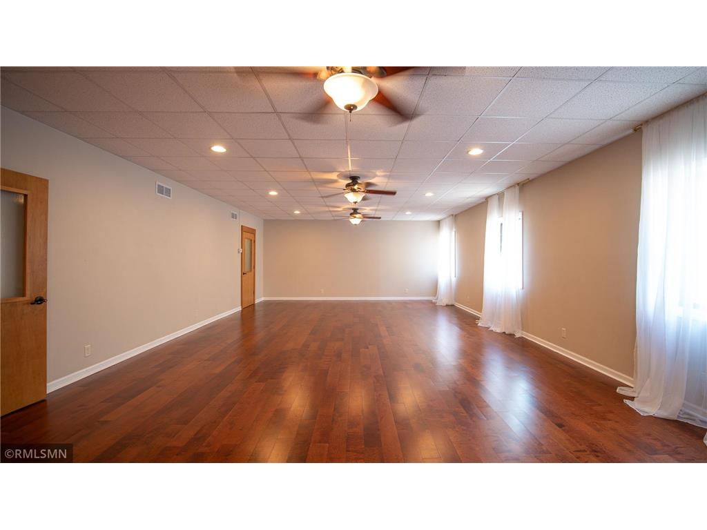 1221 3rd Avenue SW Rochester MN 55902 7104396 image4