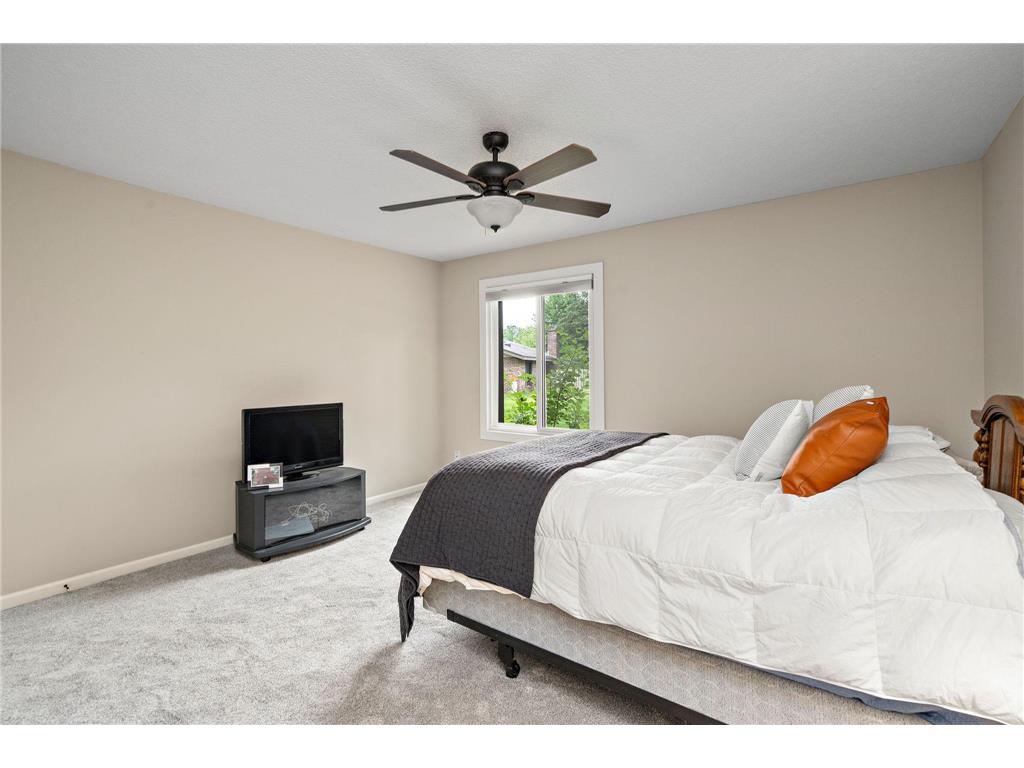 1221 Archer Lane N Plymouth MN 55447 7098721 image12