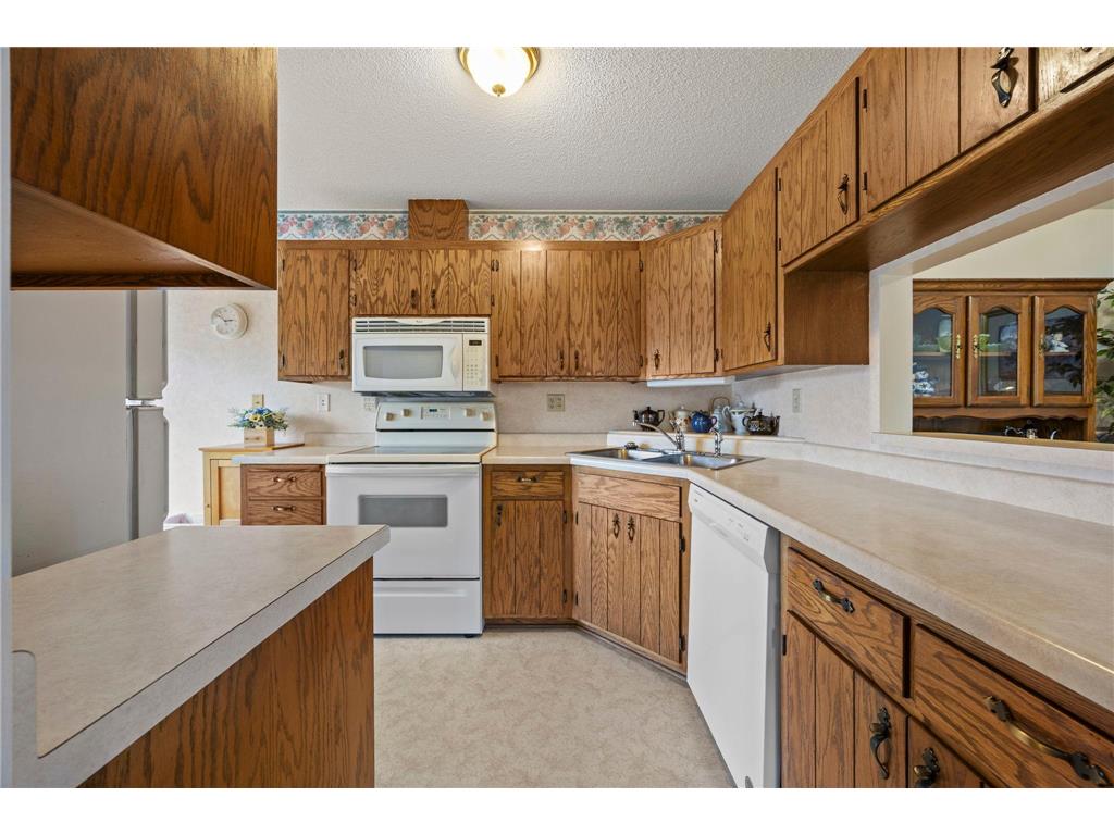 1221 Bradford Street SE Hutchinson MN 55350 7063880 image12