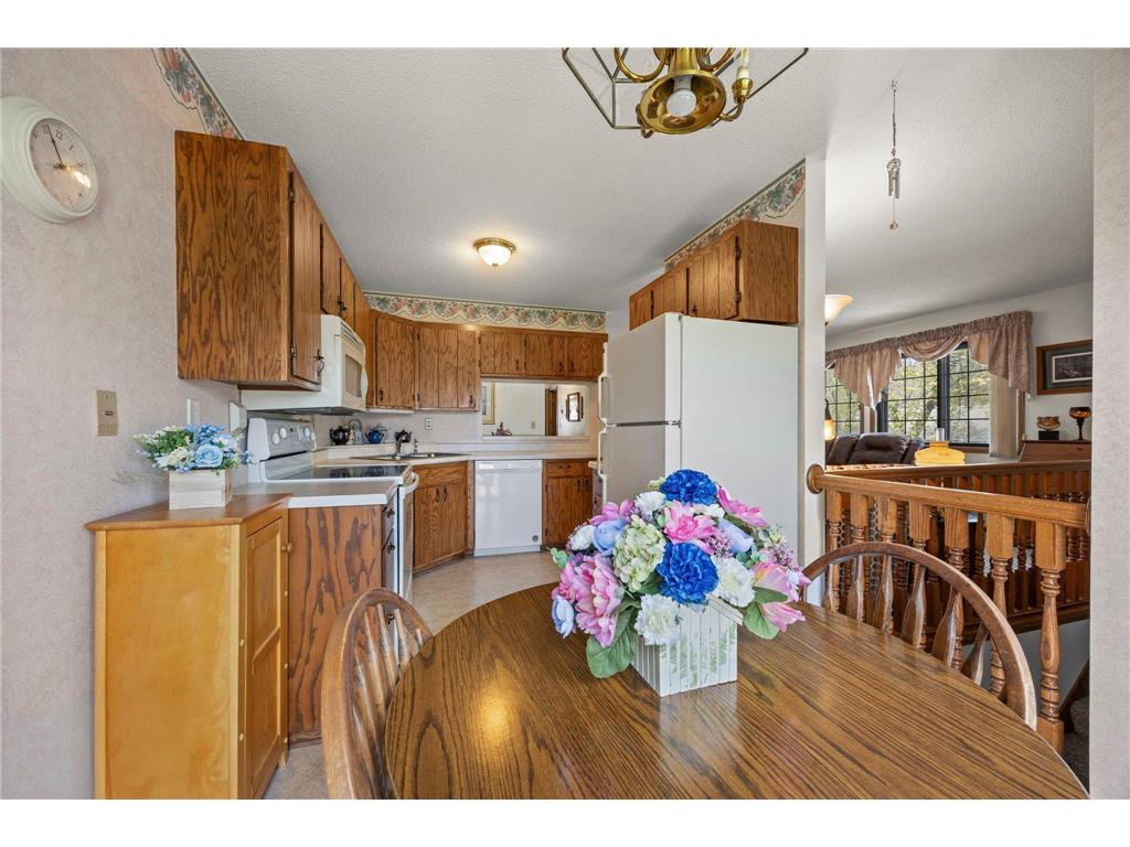 1221 Bradford Street SE Hutchinson MN 55350 7063880 image14