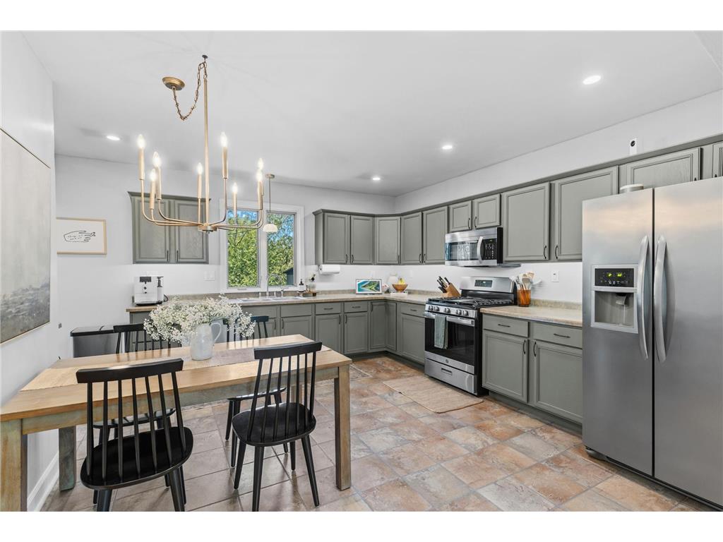 1221 County Road D E Vadnais Heights MN 55109 7058430 image13