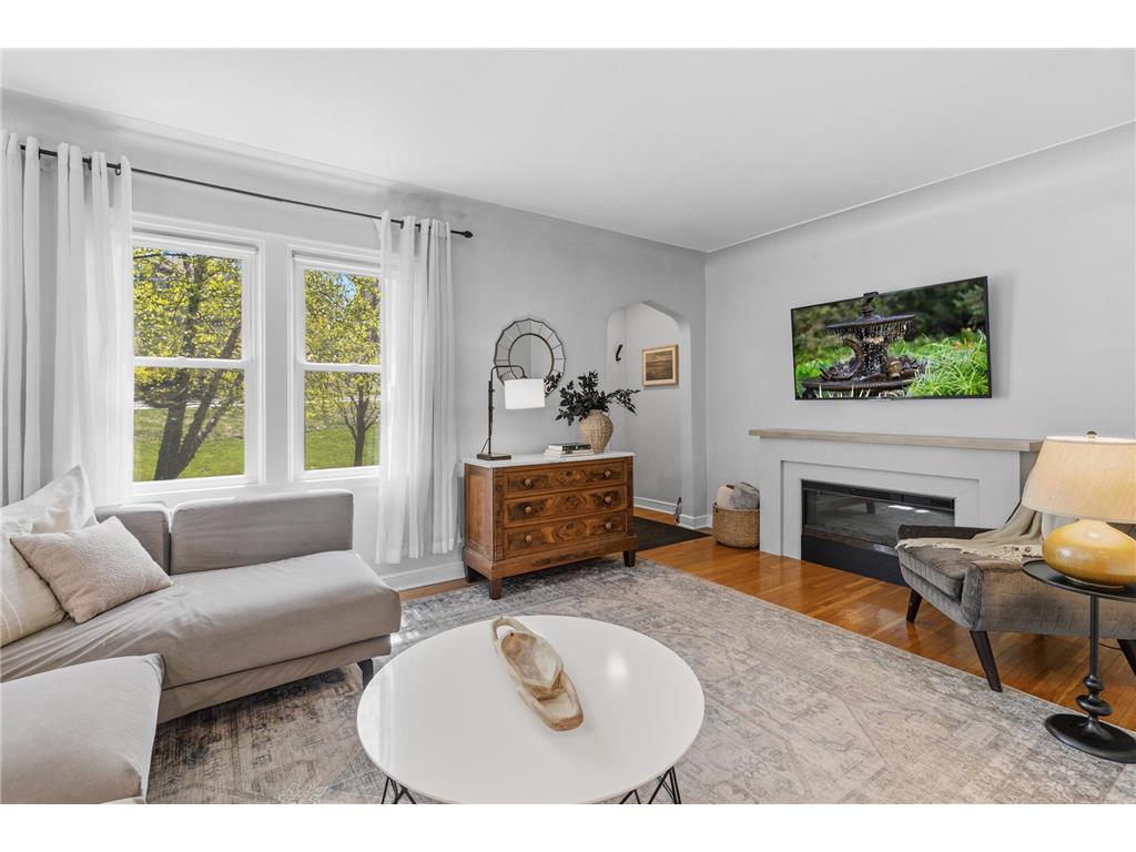 1221 County Road D E Vadnais Heights MN 55109 7058430 image19