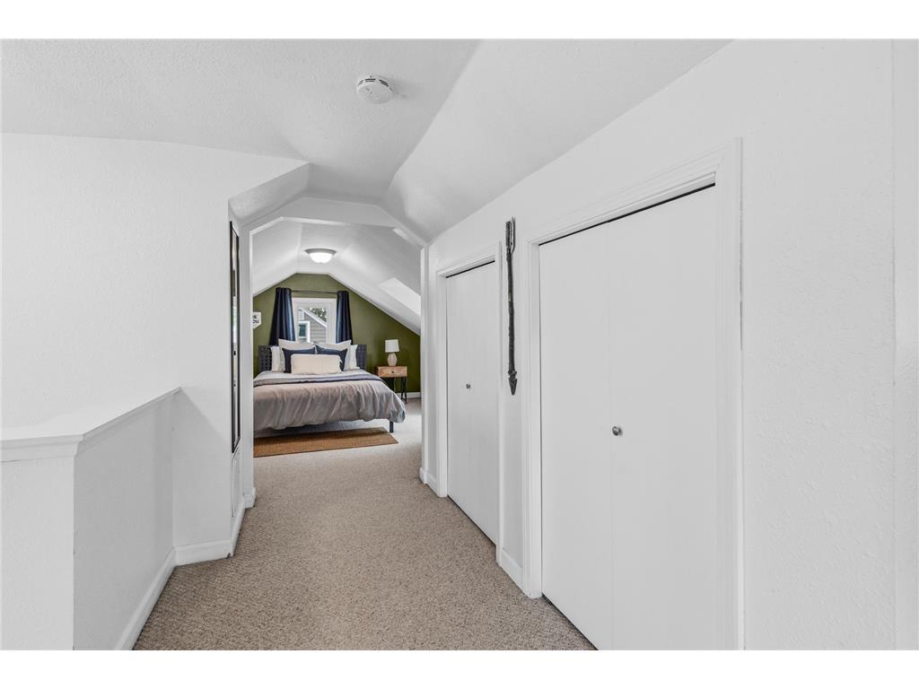 1221 County Road D E Vadnais Heights MN 55109 7058430 image29