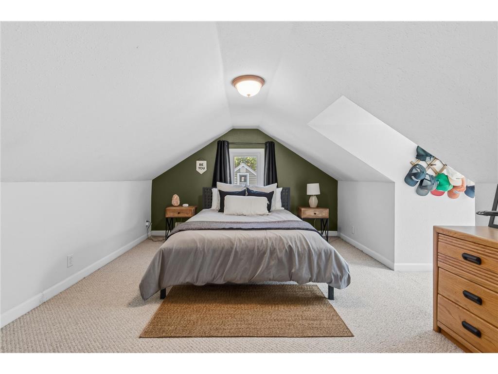 1221 County Road D E Vadnais Heights MN 55109 7058430 image32