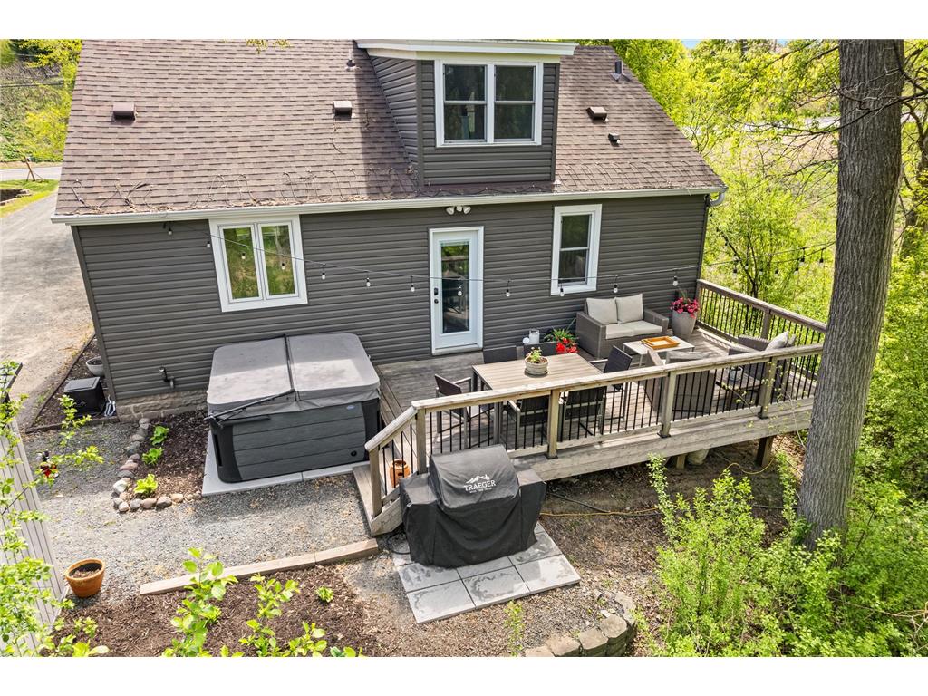 1221 County Road D E Vadnais Heights MN 55109 7058430 image7