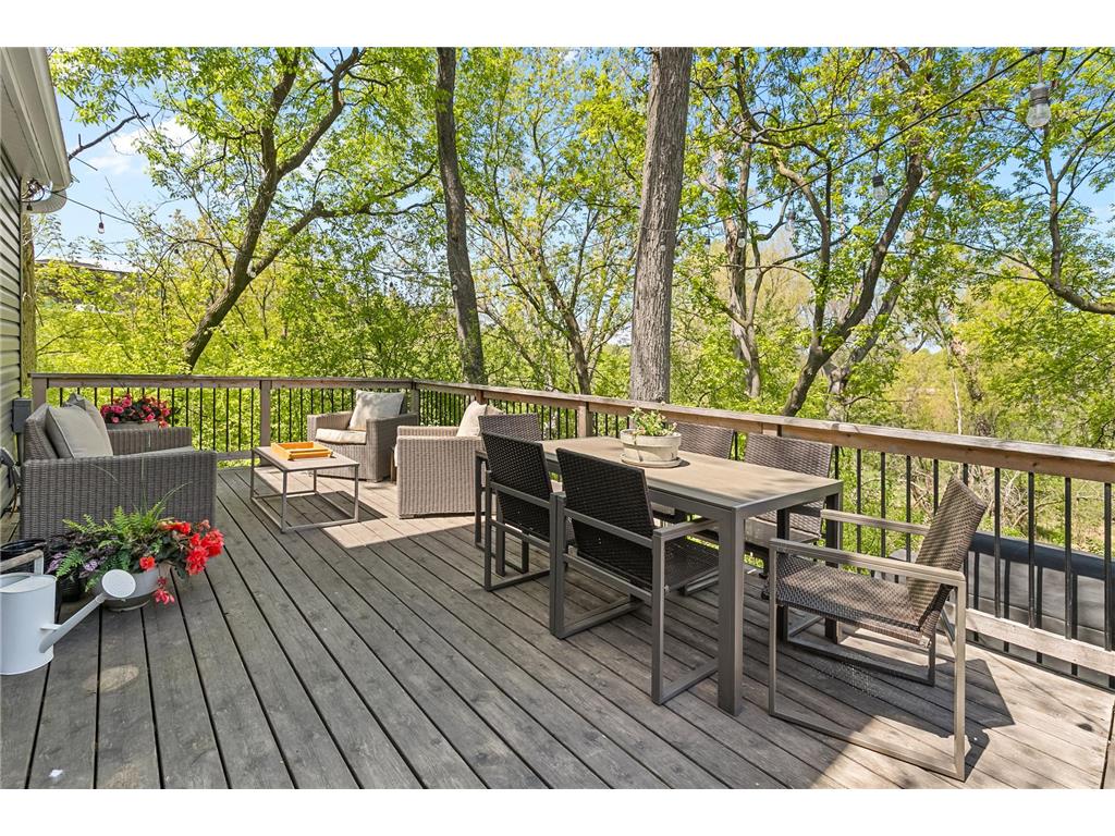 1221 County Road D E Vadnais Heights MN 55109 7058430 image8