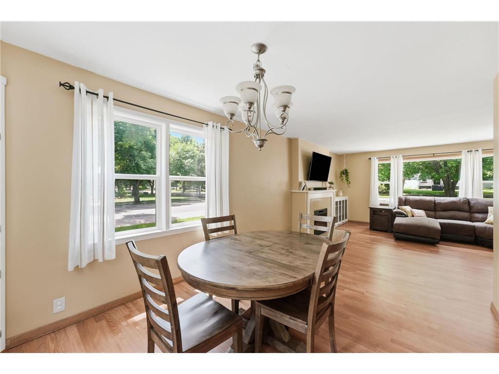 1221 Douglas Street Alexandria MN 56308 7100807 image10