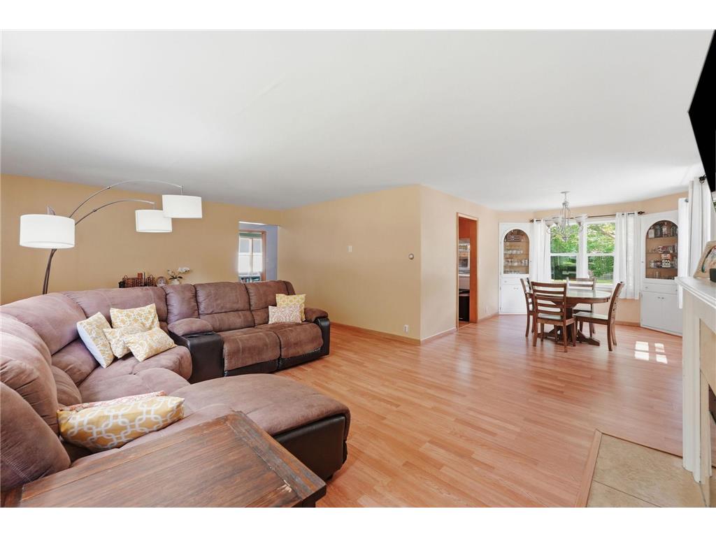 1221 Douglas Street Alexandria MN 56308 7100807 image12