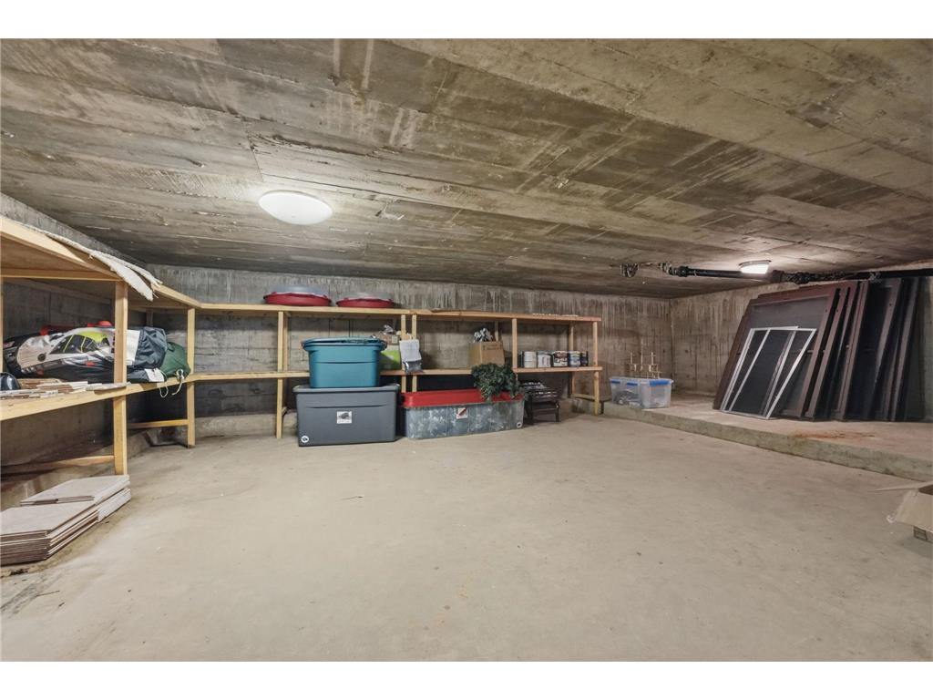 1221 Douglas Street Alexandria MN 56308 7100807 image28
