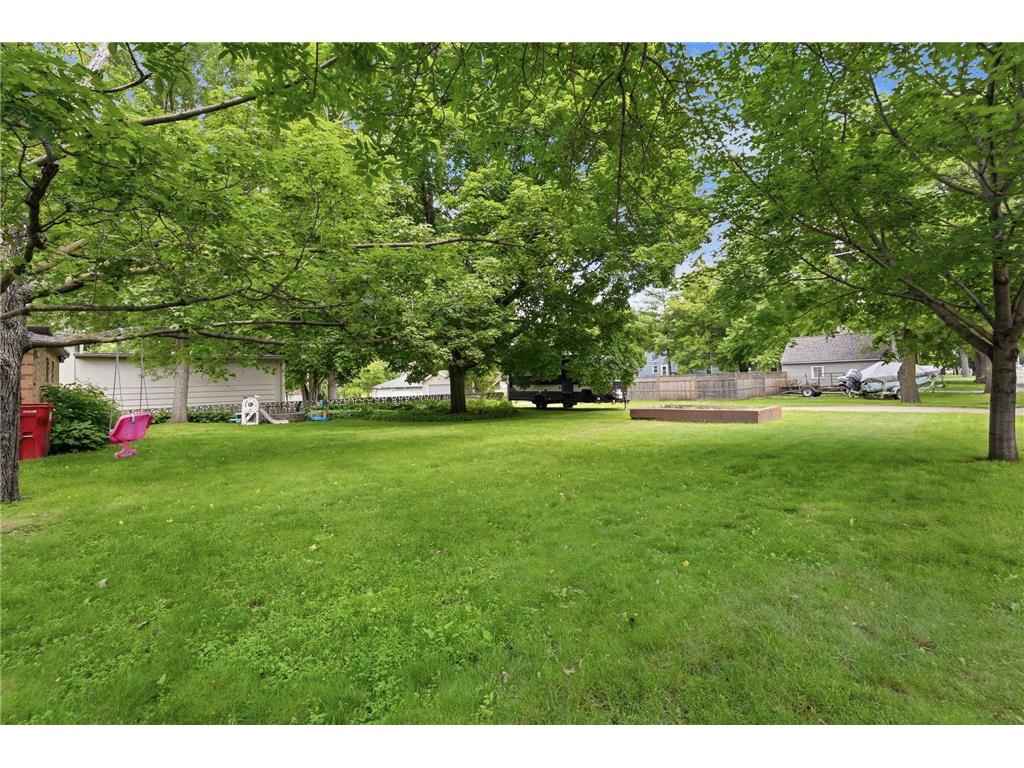 1221 Douglas Street Alexandria MN 56308 7100807 image34