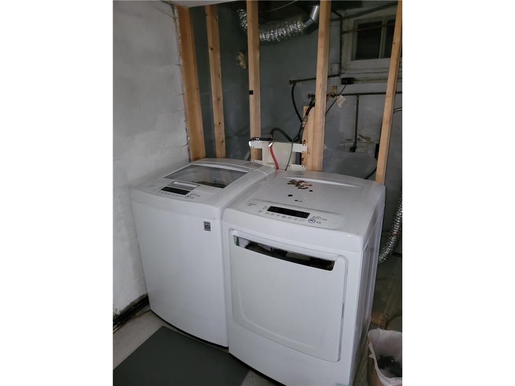 1221 Irving Street Alexandria MN 56308 7059399 image22